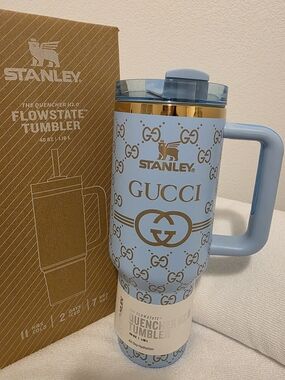 Stanley Light Blue W/ Gold Engraved Logo FlowState Quencher Tumbler 40 Oz